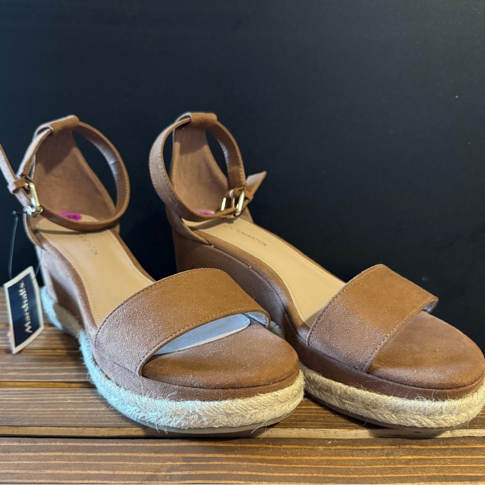 BCBGeneration Brown Wedges